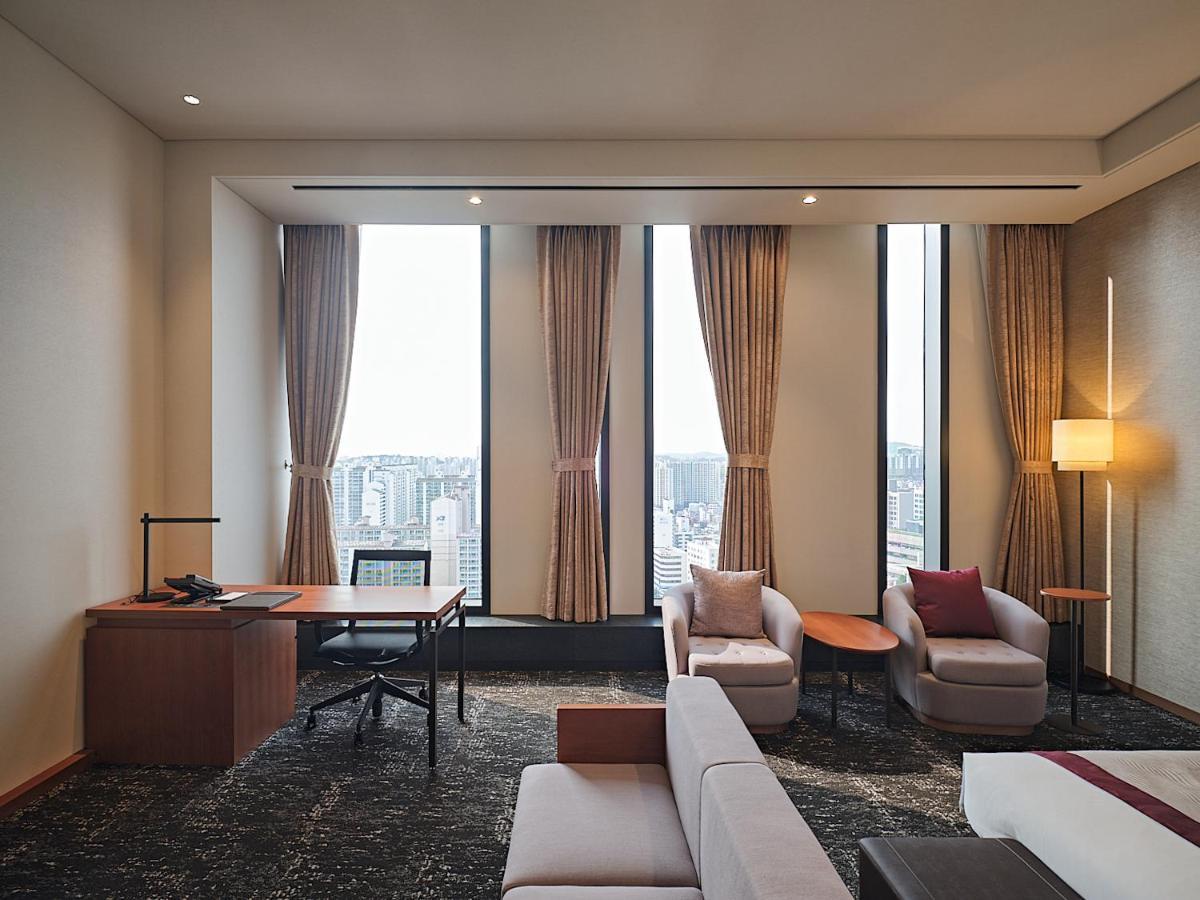 Roynet Hotel Seoul Mapo Esterno foto