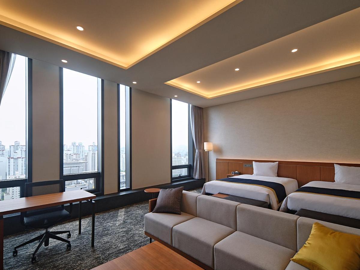 Roynet Hotel Seoul Mapo Esterno foto